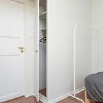 Classy Flat,2-br,private Parking,smart Tv